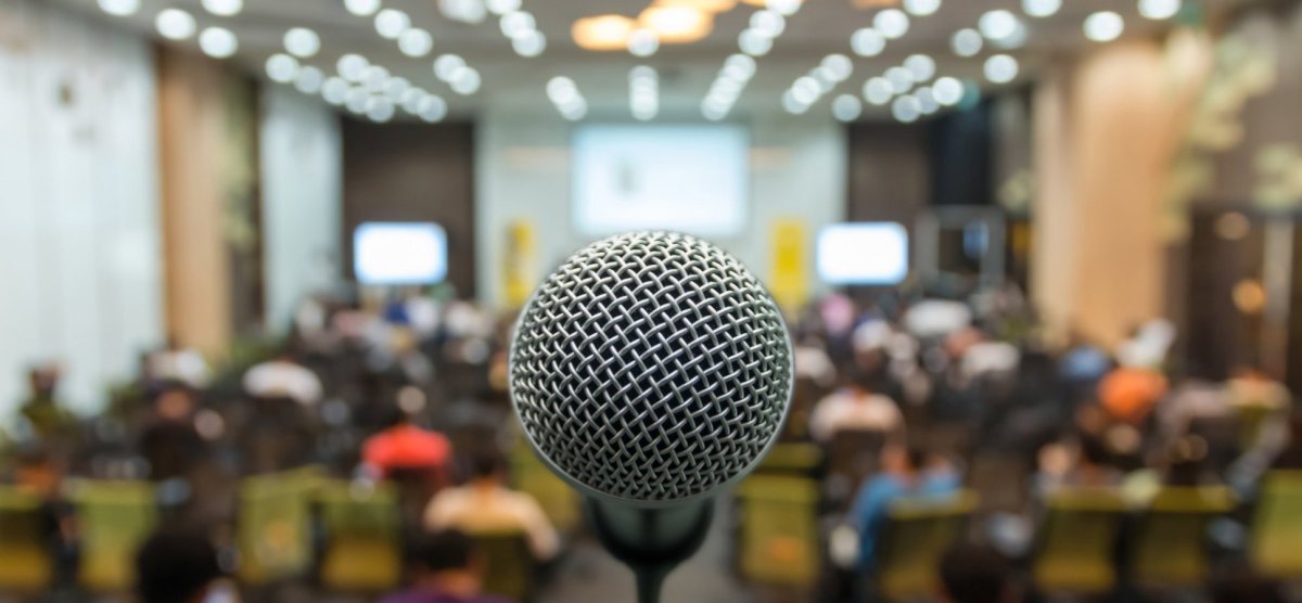 English Corner – The Keys to Public&nbsp;Speaking