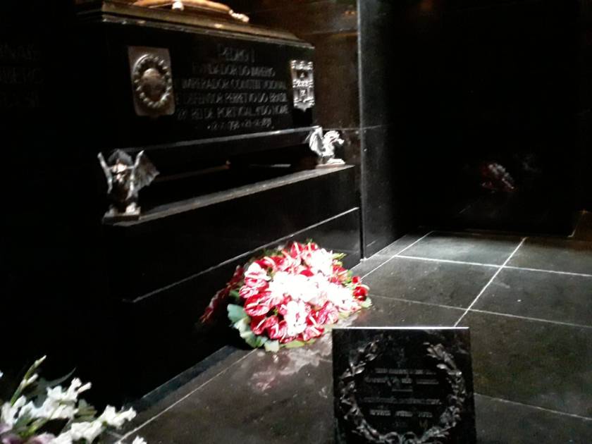 PHOTO-2019-12-04-23-27-00