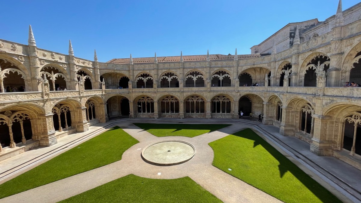 Jerónimos Monastery or Mosteiro dos&nbsp;Jerónimos